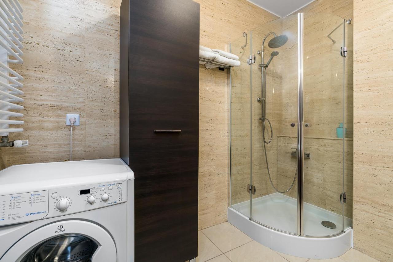 Sleepway Apartments - Garbary 95-112A Poznań Eksteriør billede